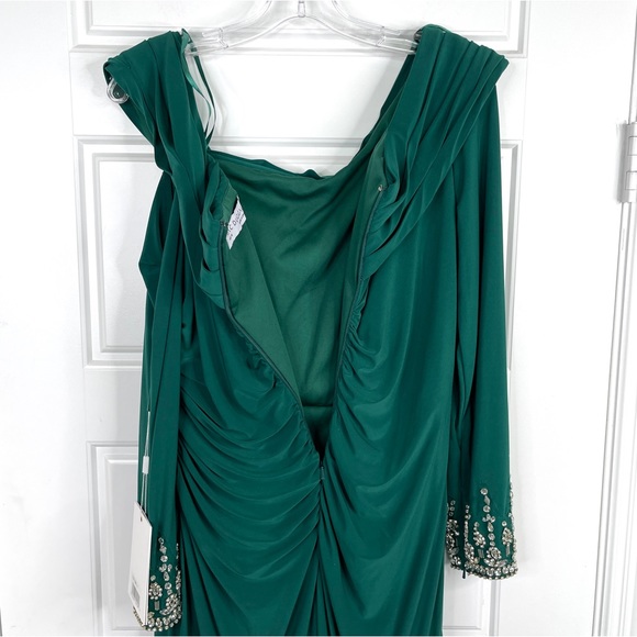 MAC DUGGAL Beaded Cuff Drop Shoulder Faux Wrap Gown NEW Size 12 Emerald Green - Picture 10 of 13